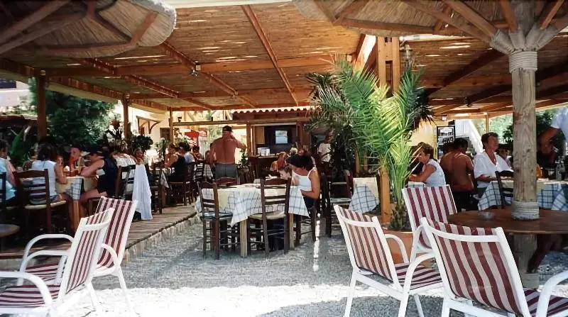 هتل Ilias Apartments