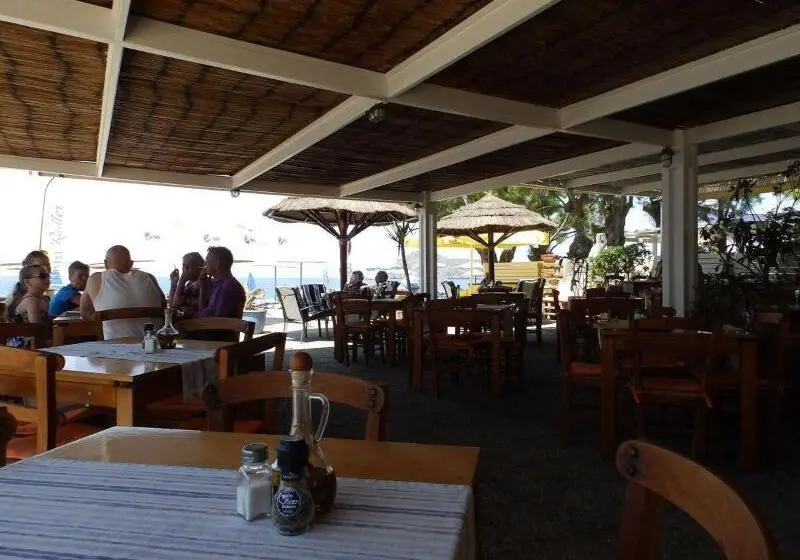 هتل Ilias Apartments