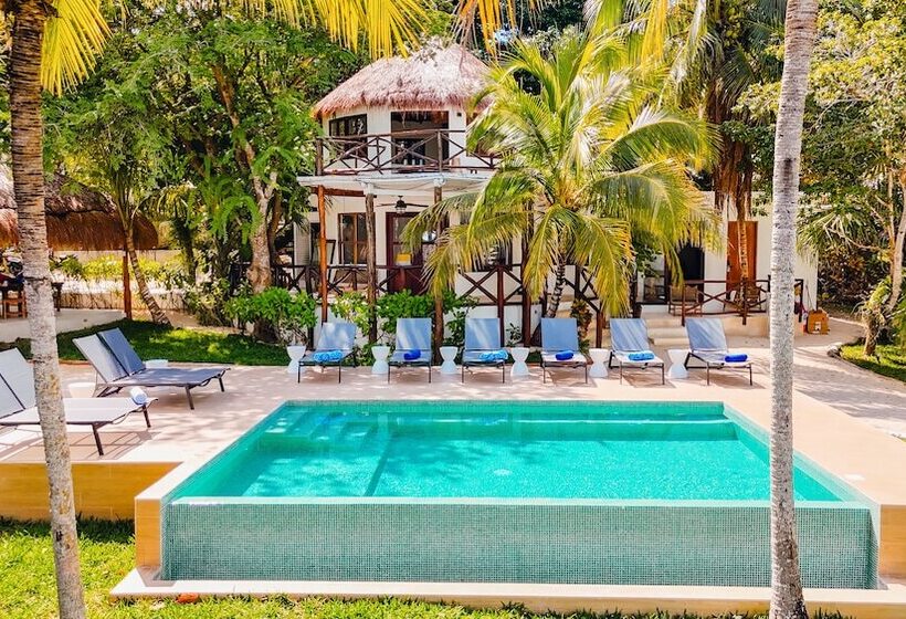 Azulea Bacalar Hotel & Spa   Lagoon Front