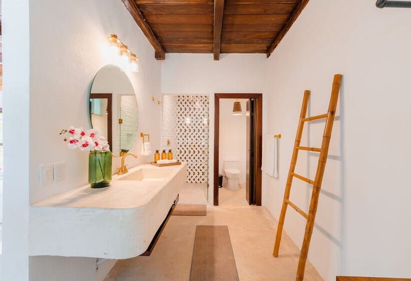 Azulea Bacalar Hotel & Spa   Lagoon Front