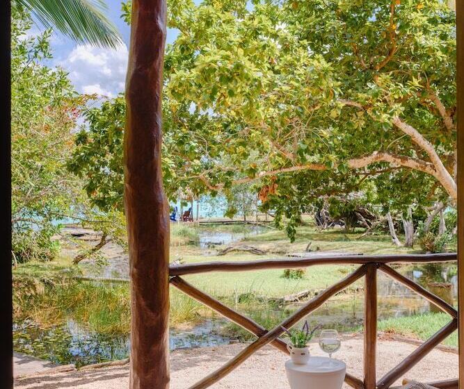 Azulea Bacalar Hotel & Spa   Lagoon Front