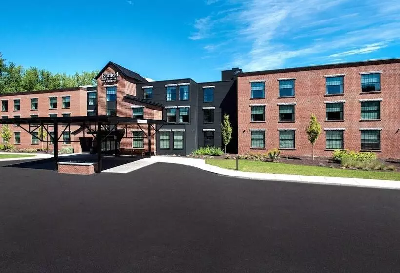Hotelli Fairfield Inn & Suites By Marriott Williamstown
