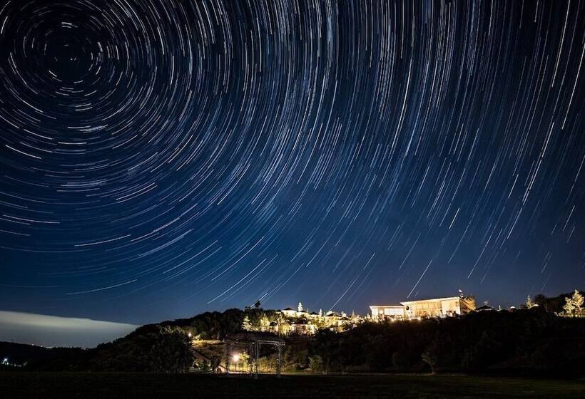 Hotel Grand Chariot Hokutoshichisei 135°