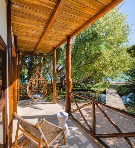 Azulea Bacalar Hotel & Spa   Lagoon Front