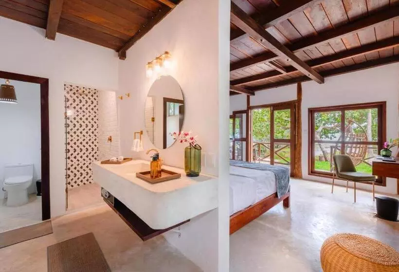 Azulea Bacalar Hotel & Spa   Lagoon Front