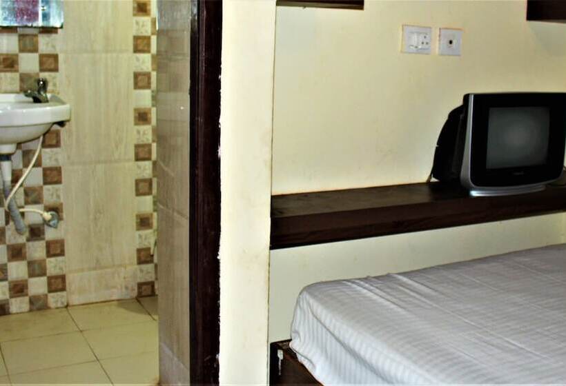 فندق Park Lagoon