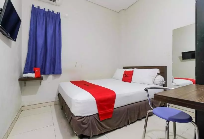 ペンション Reddoorz Near Samarinda Central Plaza