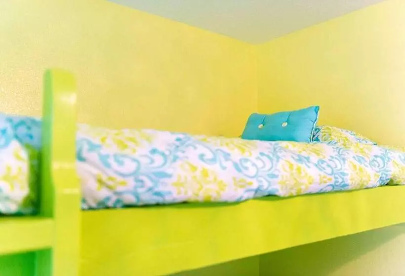 The Big Island Hostel