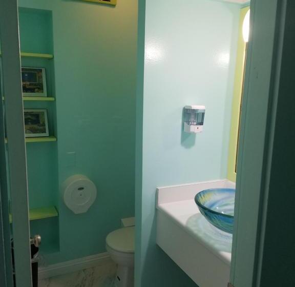 The Big Island Hostel