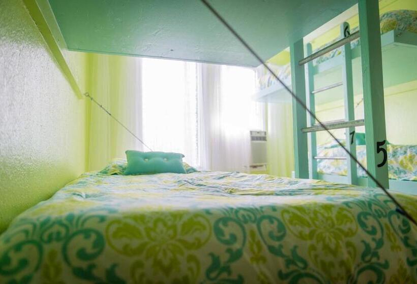 The Big Island Hostel