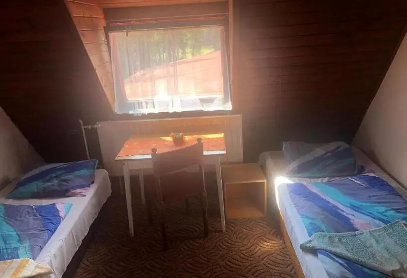 ホテル Horská Chata Primula   1000 M Nad Morom