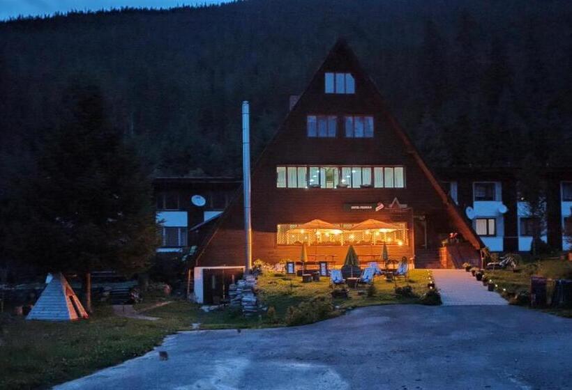 Hotel Horská Chata Primula 1000 M Nad Morom