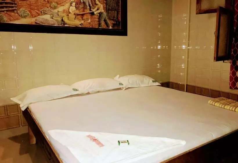 Hotelli Rehoboth Home Stay