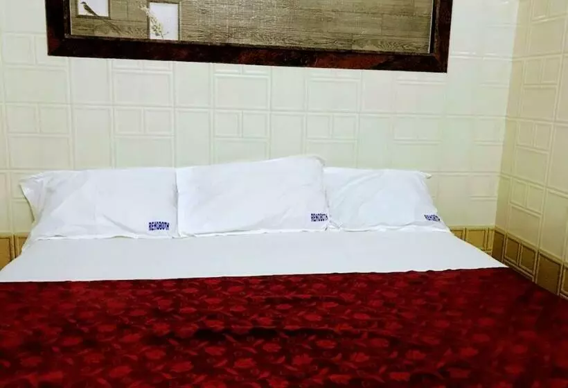 Hotelli Rehoboth Home Stay