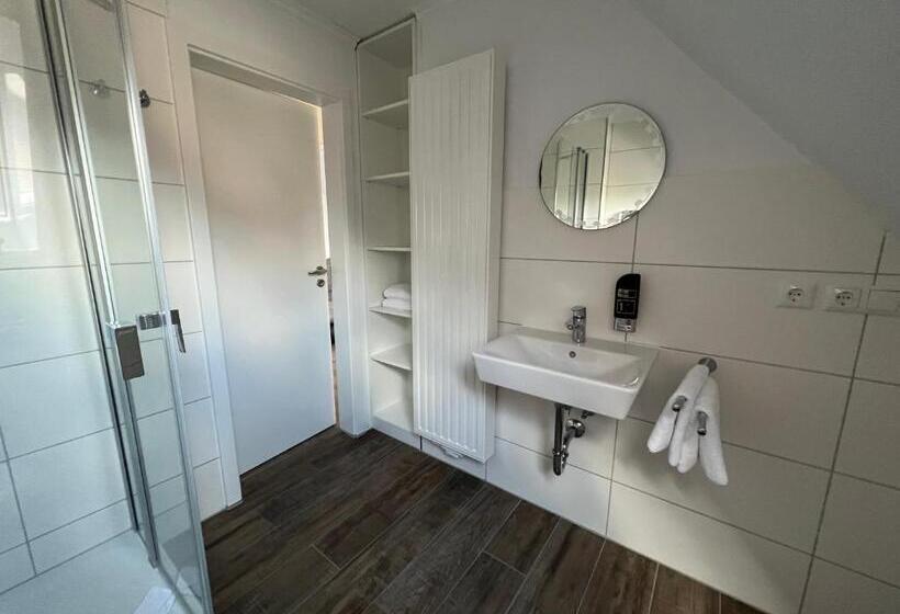 تختخواب و صبحانه Gästehaus Blauth