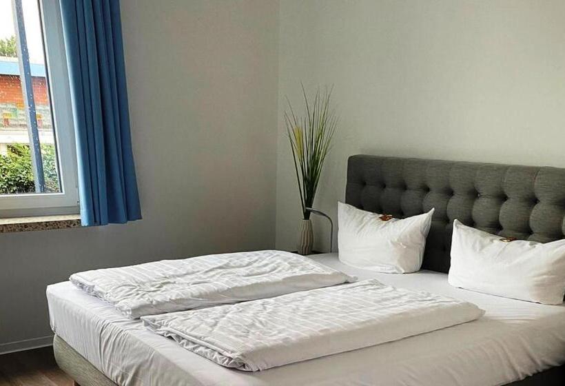 تختخواب و صبحانه Gästehaus Blauth