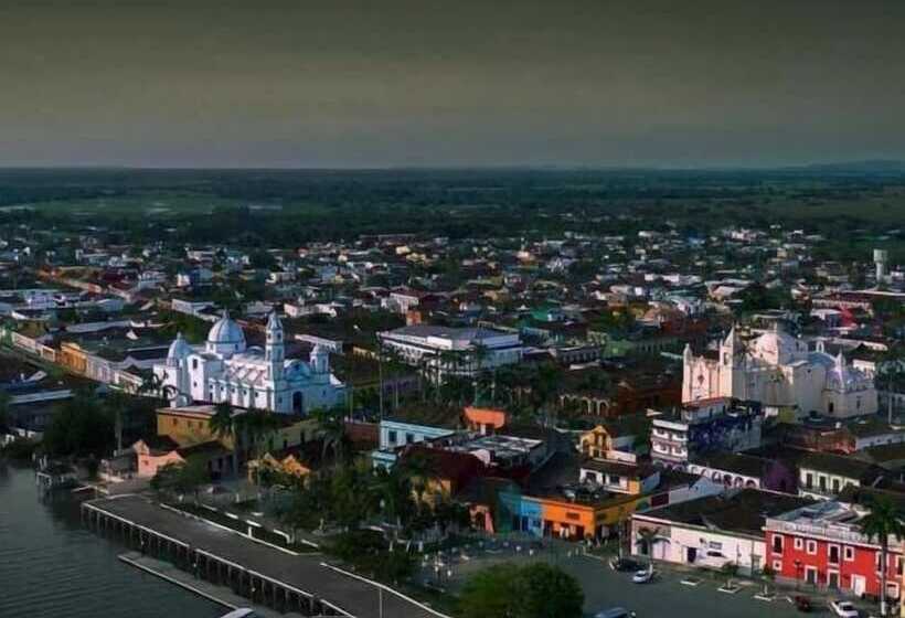 Отель Reforma Tlacotalpan