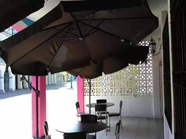 Hotelli Reforma Tlacotalpan