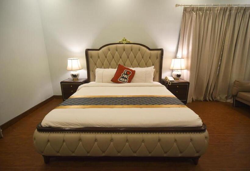 هتل Swisstel Cottage