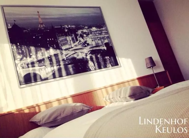 ペンション Lindenhof Keulos