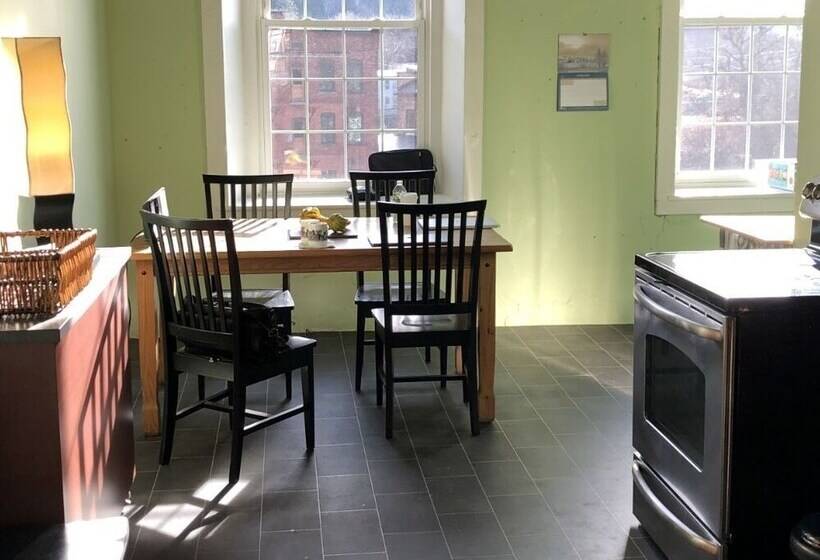 צימר The Inn At Stone Mill