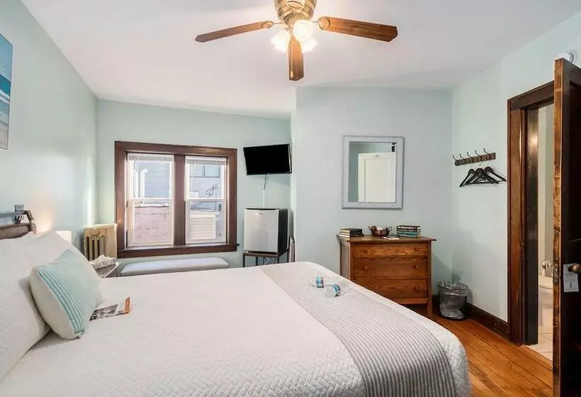 Historic Hotel Nichols