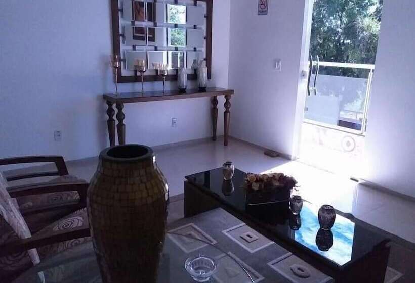 Капсульный Oтель Mais Hotel Express