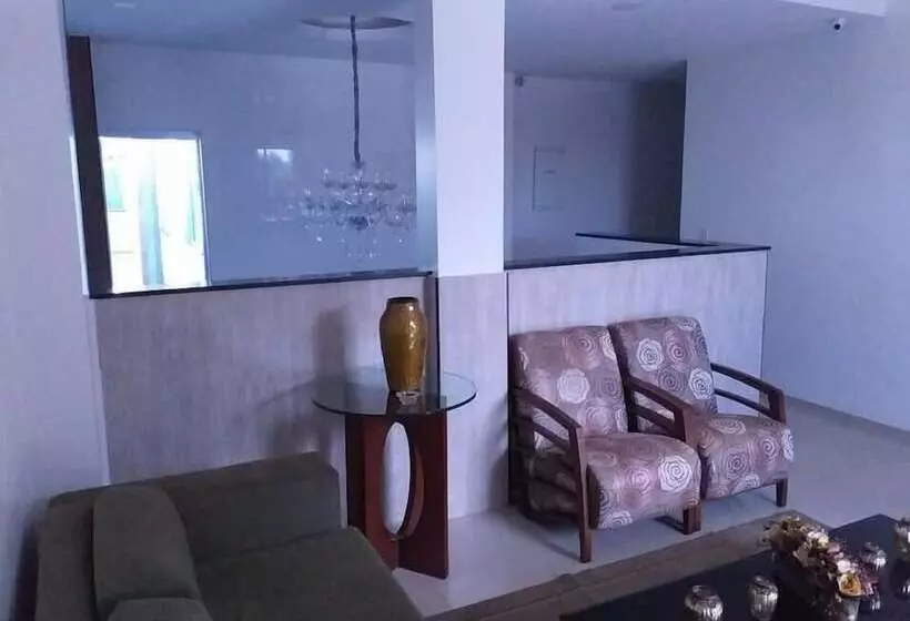 Kapselihotelli Mais Hotel Express