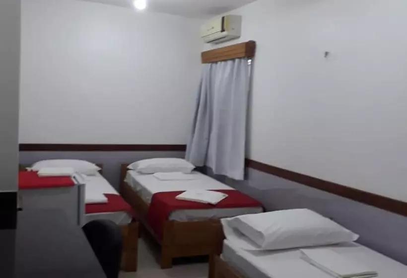 Kapselihotelli Mais Hotel Express