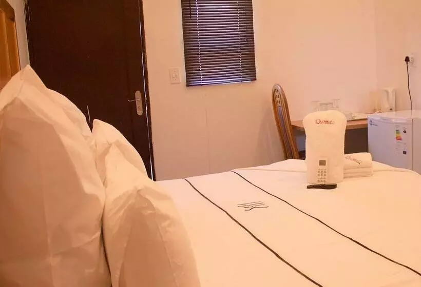 هتل Ekamuti Town Lodge