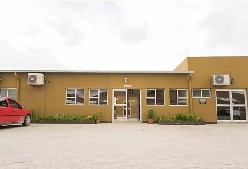 هتل Ekamuti Town Lodge