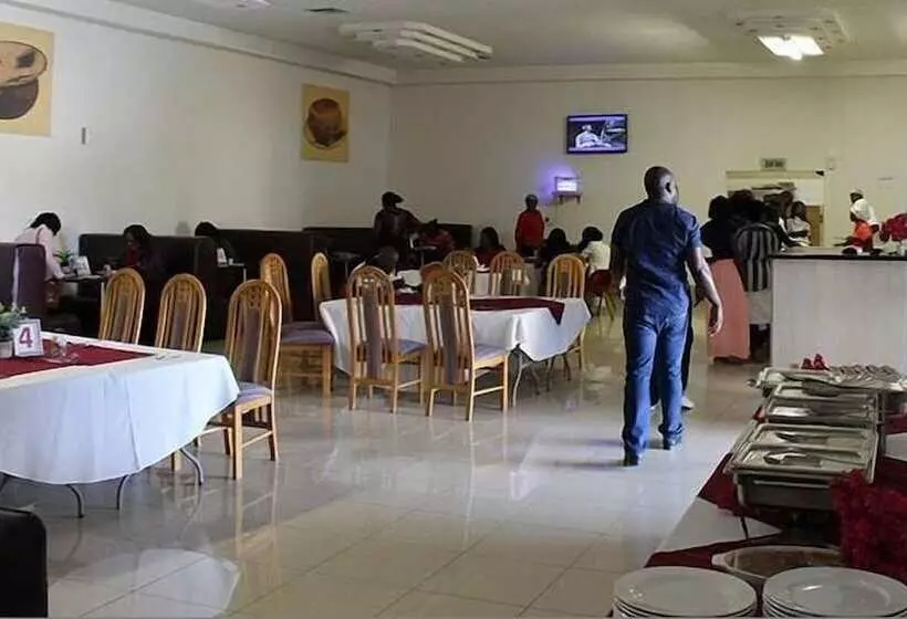 هتل Ekamuti Town Lodge