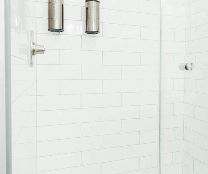 ホテル The Belmont Shore Inn