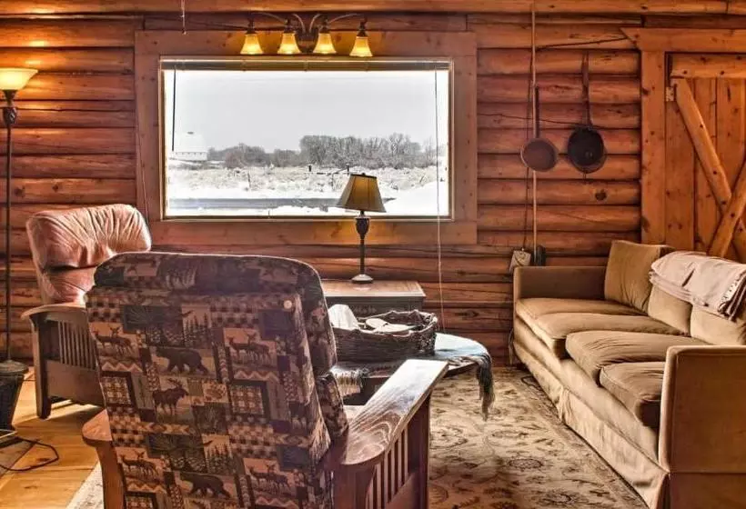 Aamiaismajoitus (B&B) Copperline Lodge