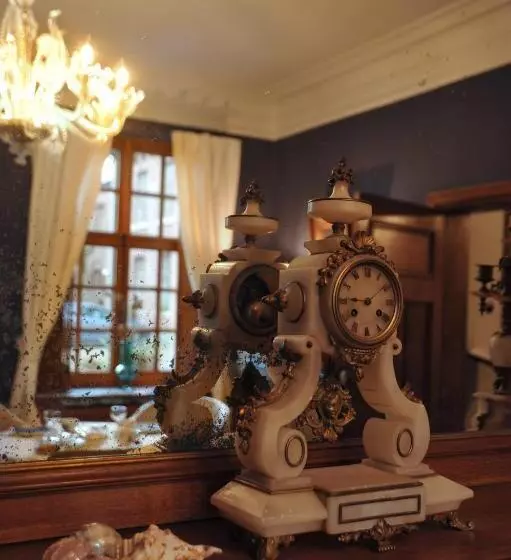 Aamiaismajoitus (B&B) Het Domherenhuis