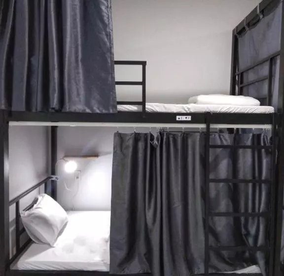 Forever Young Hostel