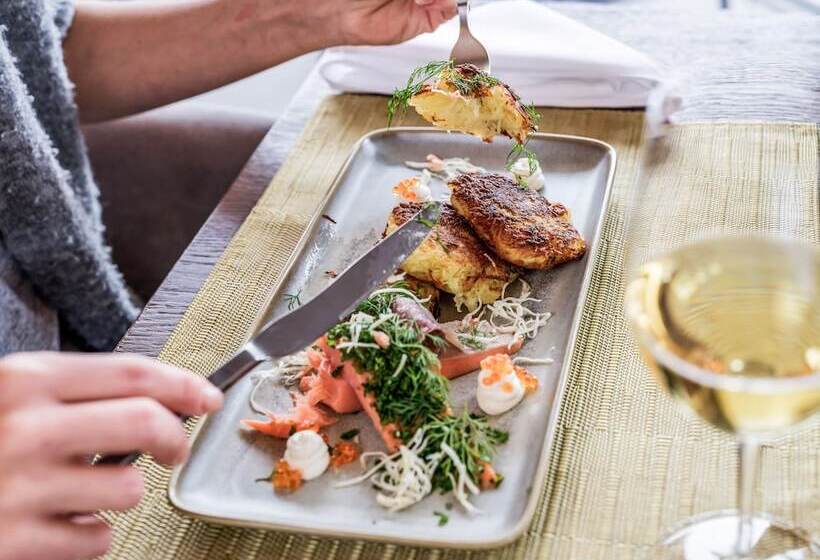 אתר נופש Alpenparks Hotel & Apartment Arlberg Warth Mit Pool