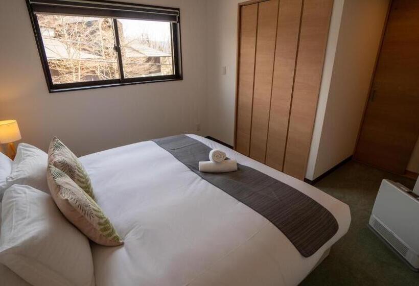 Wadano Gateway Suites & Apartments