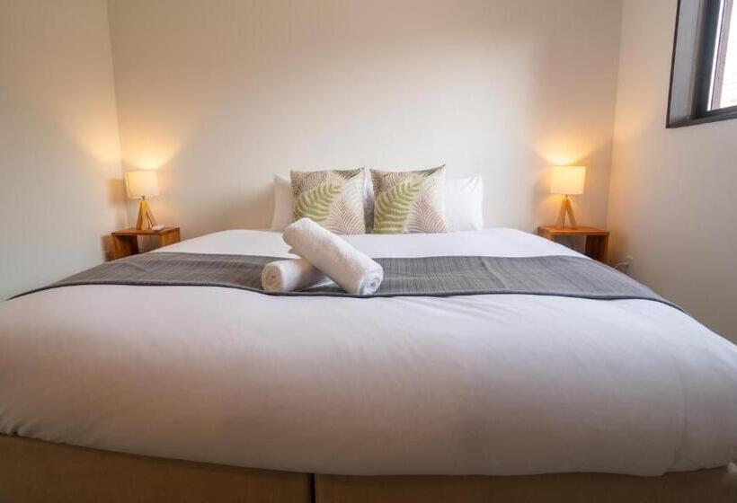 Wadano Gateway Suites & Apartments