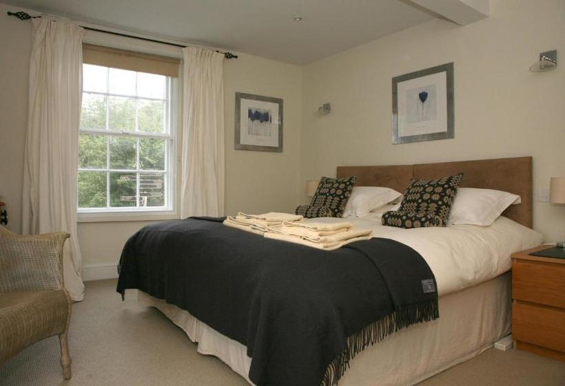 Bed and Breakfast The Bridge Hay