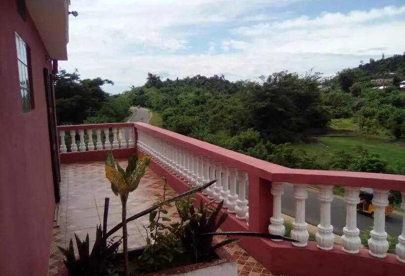 تختخواب و صبحانه Villa Malaza