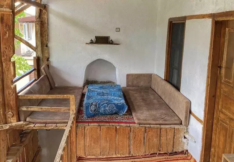 ホテル Aliya Konak   Köy Evi Ve Lezzetleri
