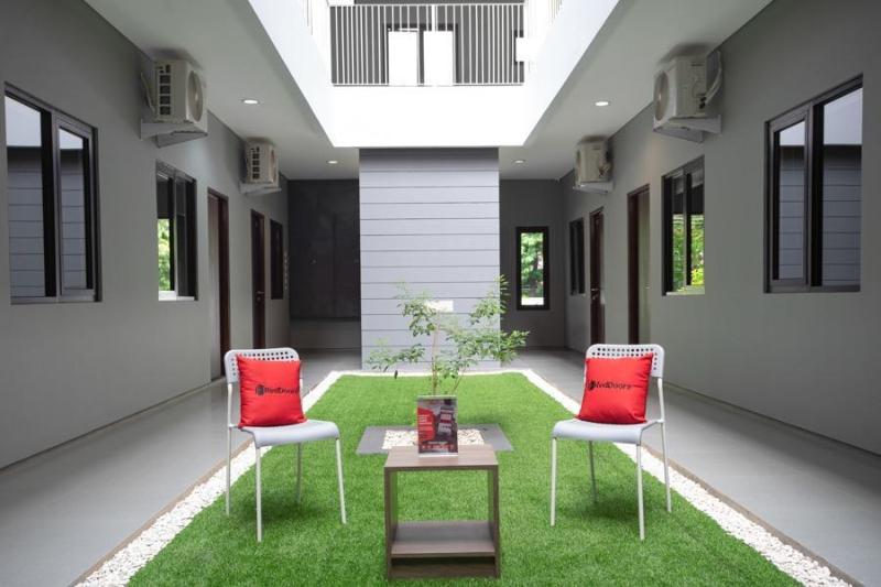 فندق Reddoorz Plus Near Jiexpo Kemayoran