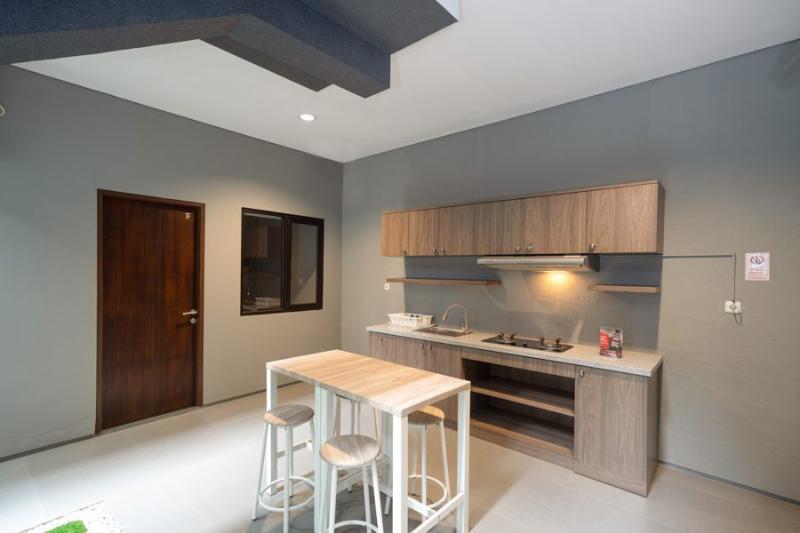 فندق Reddoorz Plus Near Jiexpo Kemayoran