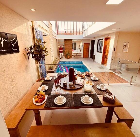 Bed and Breakfast Estadia Na Canção Nova