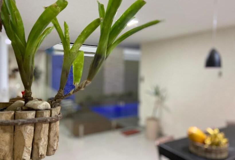 Bed and Breakfast Estadia Na Canção Nova