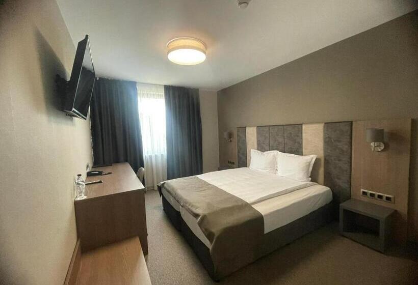 فندق Complex Jitomir