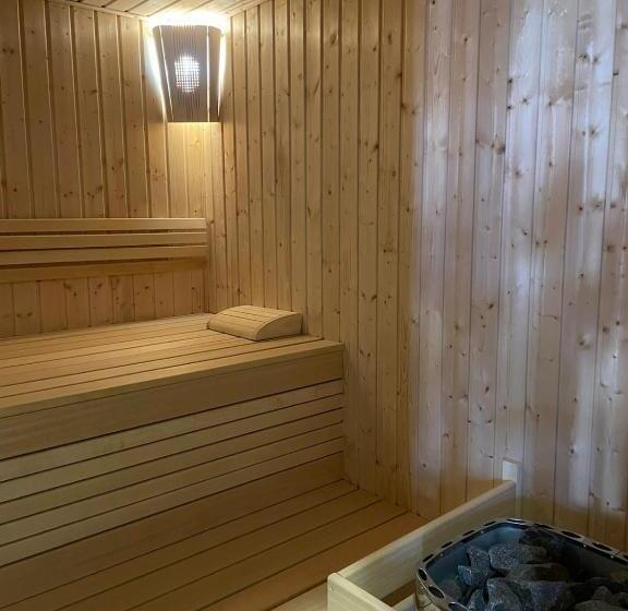 فندق Complex Jitomir