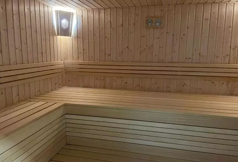 ホテル Complex Jitomir