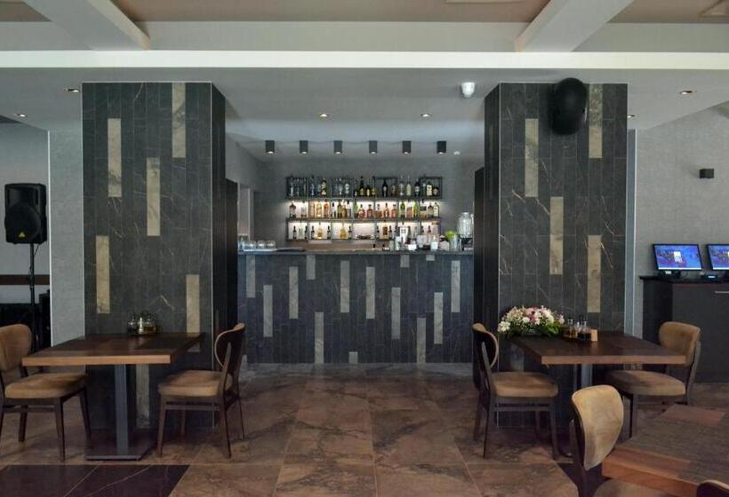 فندق Complex Jitomir